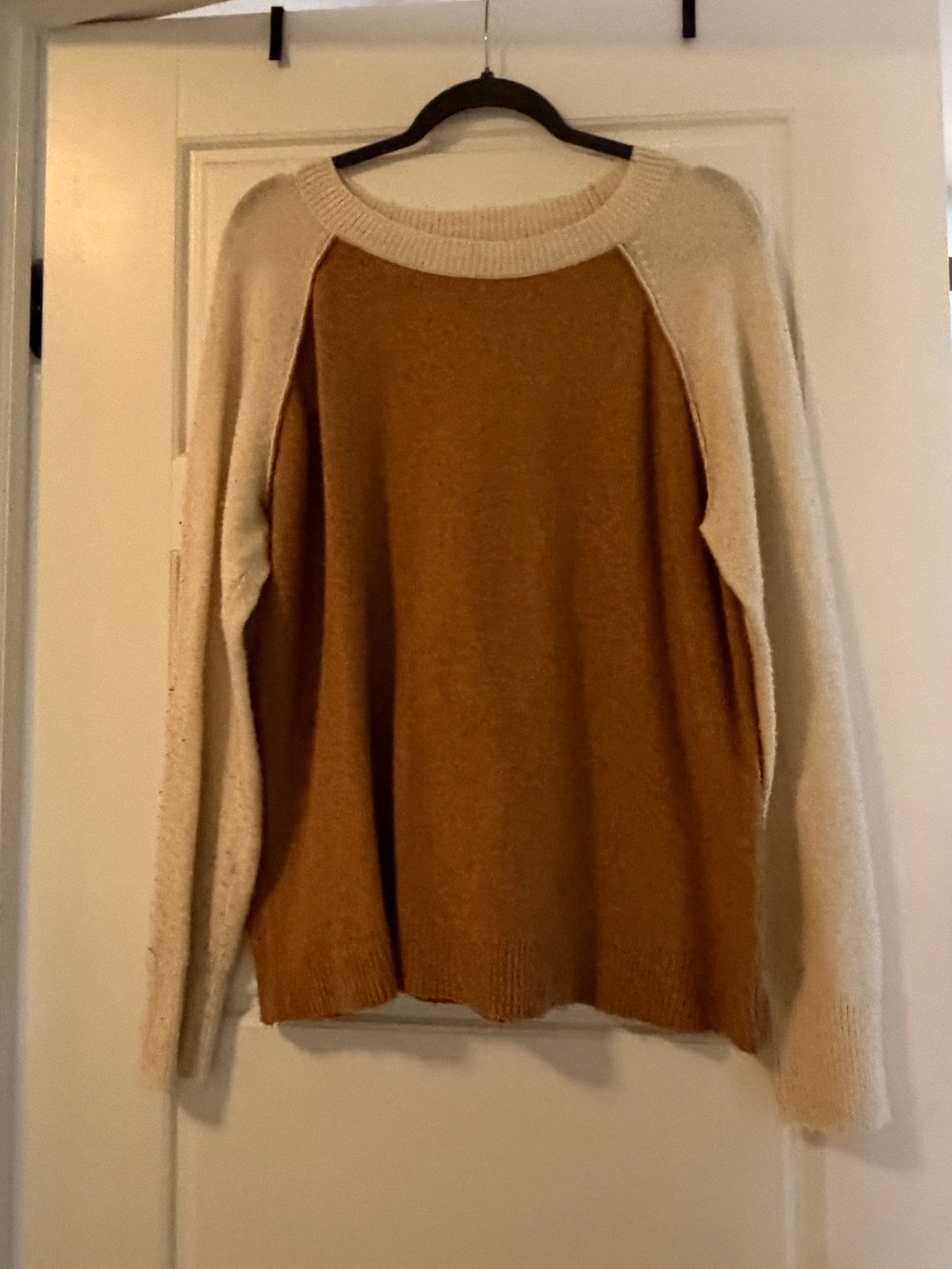Sonoma Two-Tone Crewneck Sweater in Cream & Camel